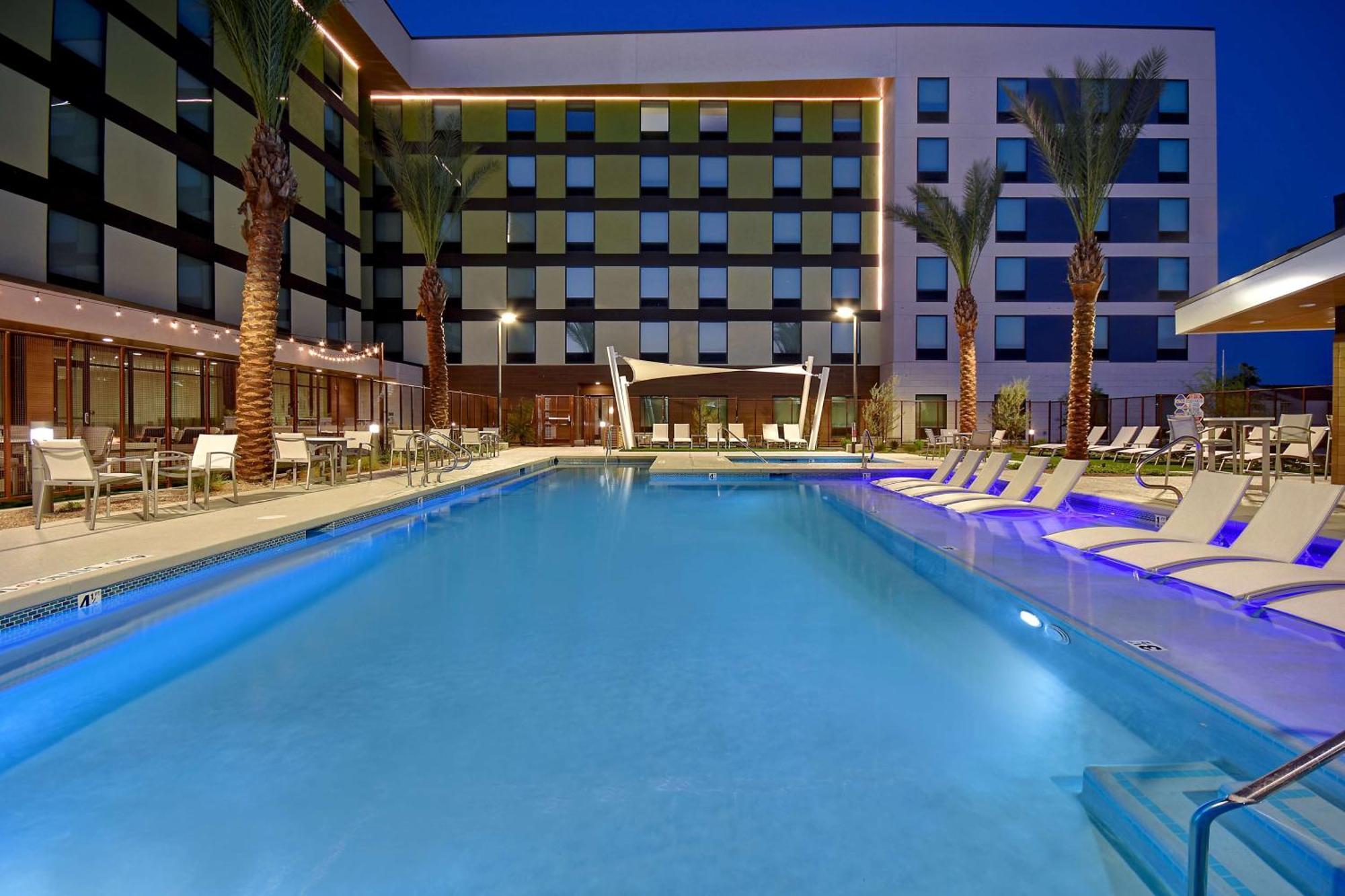 Home2 Suites By Hilton Las Vegas Convention Center - No Resort Fee Exteriér fotografie
